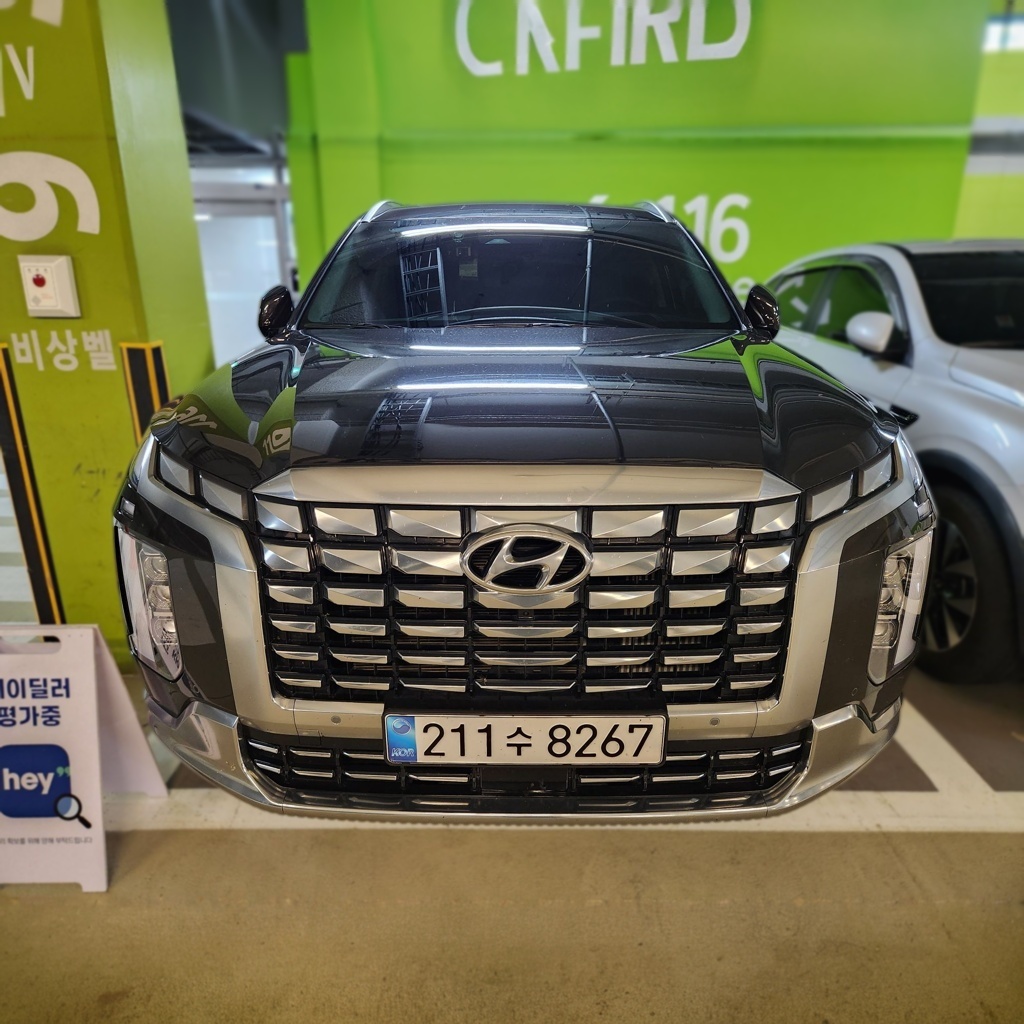 2023 Hyundai DIESEL 2.2 4WD Calligraphy (7 Seater)