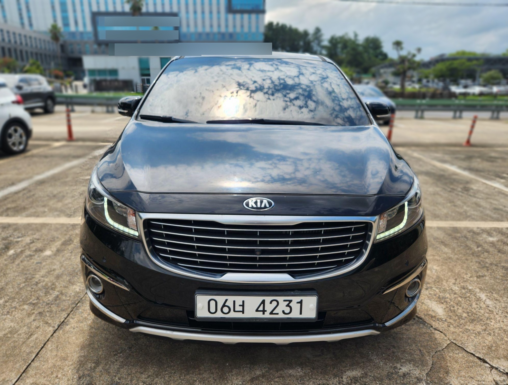 2018 Kia All New CARNIVAL Diesel 9-seater Prestige
