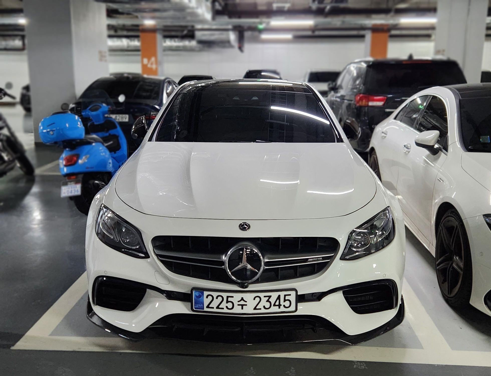 2018 Mercedes-Benz E63 AMG 4MATIC+ — Korean import available from KcarDeals
