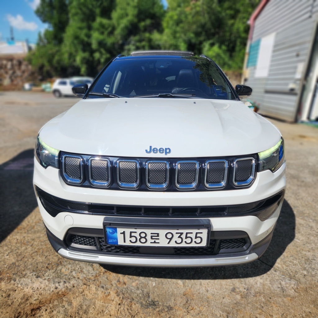 2022 Jeep COMPASS 2 Generation 2.4 LIMITED AWD — photograph 1 of 1