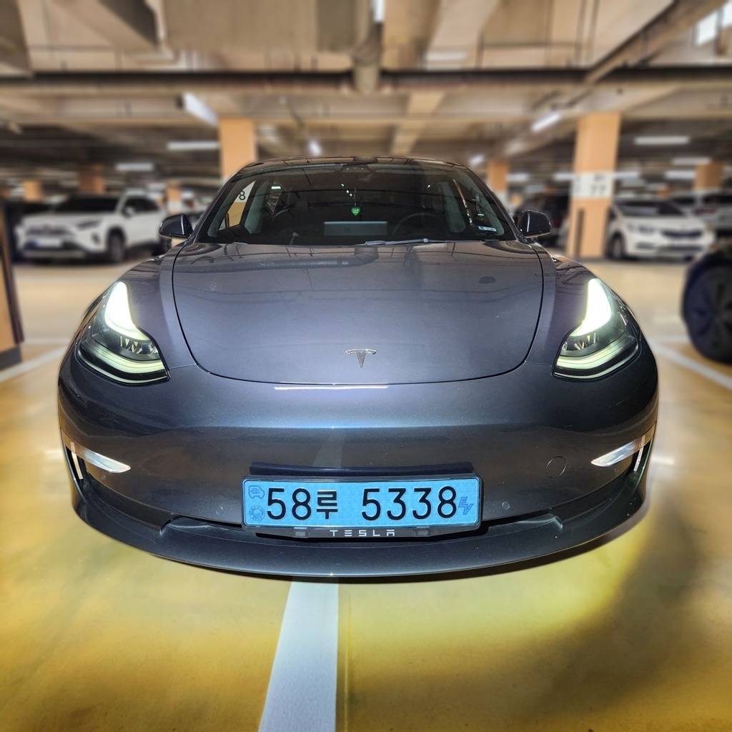 2022 Tesla MODEL 3 Long Range Re-Refresh — photograph 1 of 1