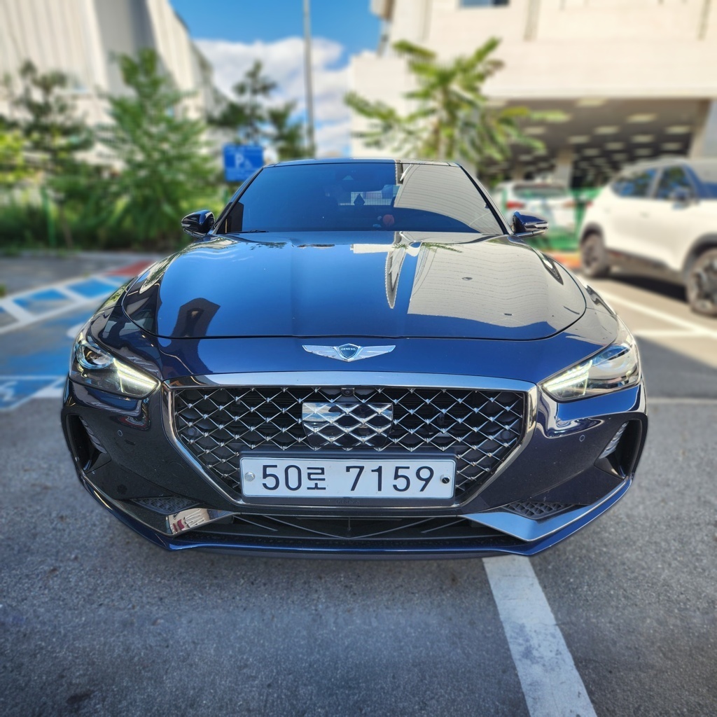 2019 Genesis G70 2.0T AWD SPORT PACKAGE