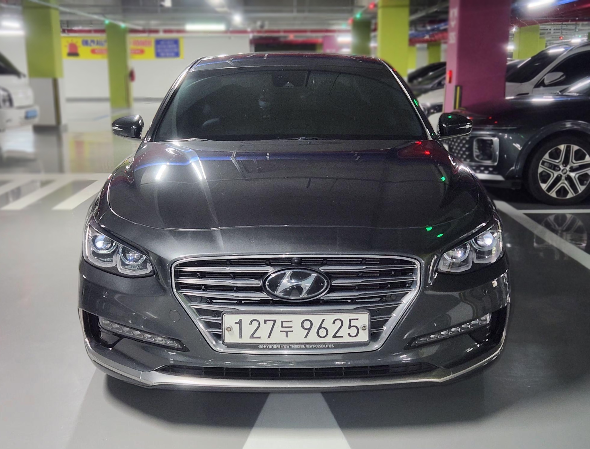 2019 Hyundai GRANDEUR IG Hybrid EXCLUSIVE SPECIAL — Korean import available from KcarDeals