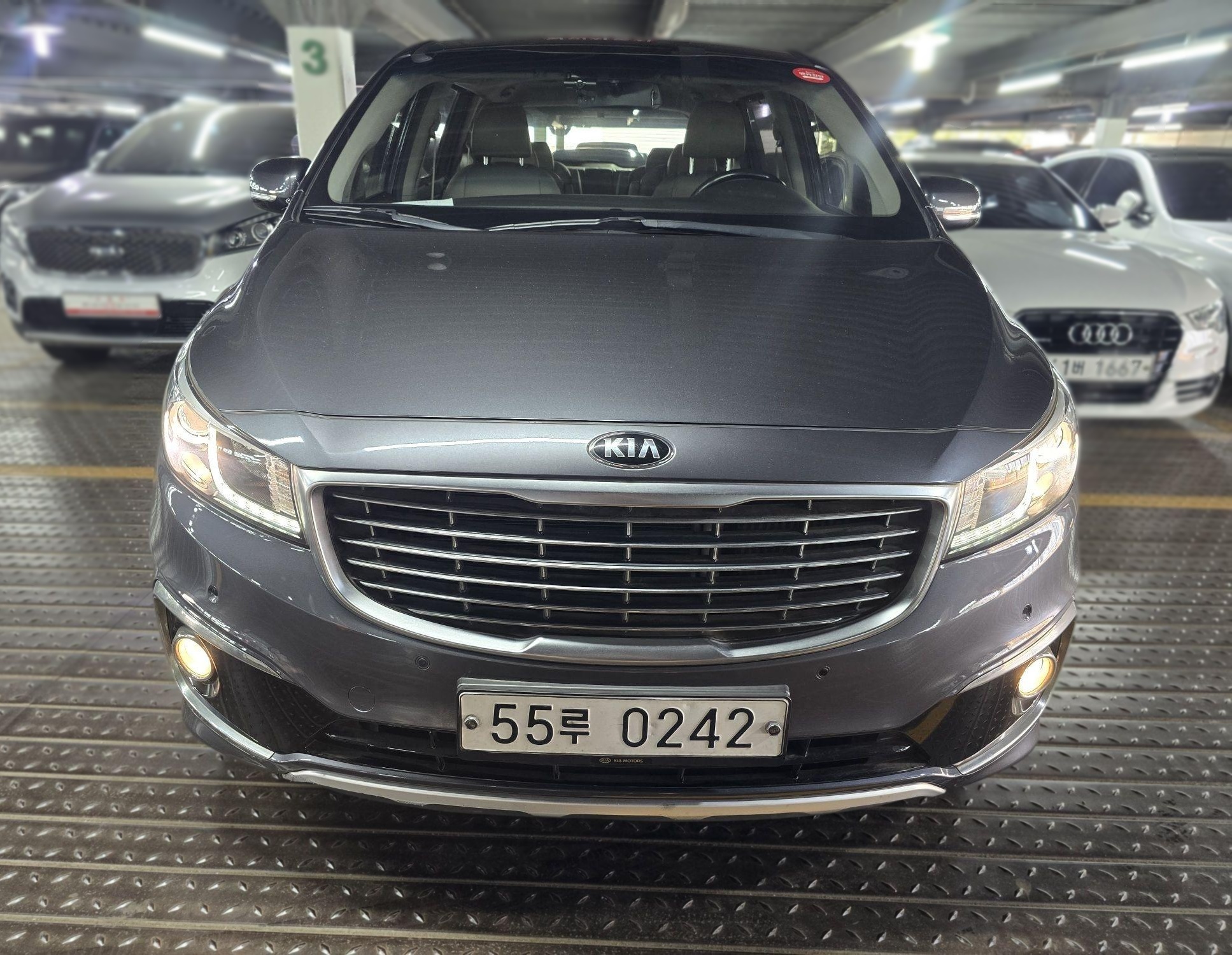2017 Kia All New CARNIVAL Diesel 9-seater Prestige — Korean import available from KcarDeals