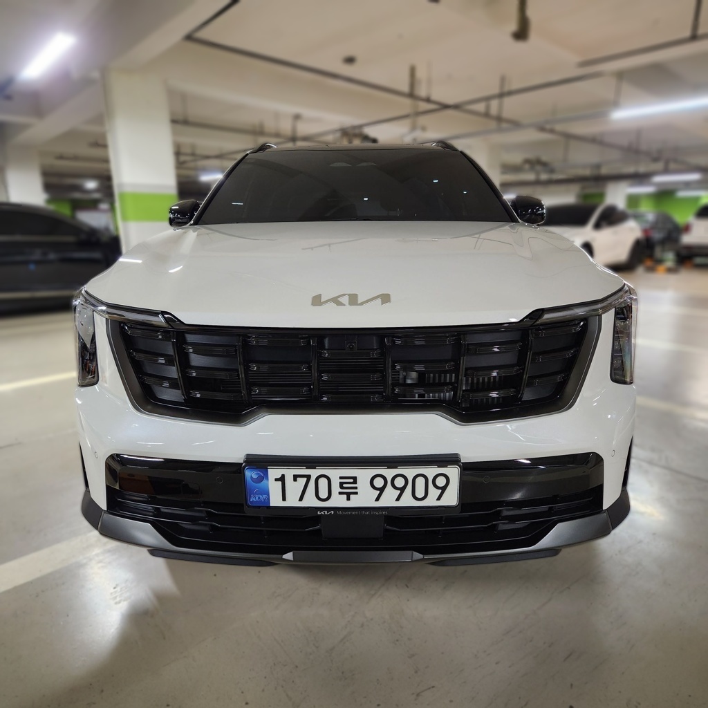 2025 Kia The New SORENTO 4 Generation (MQ4) HEV 1.6 2WD Gravity — photograph 1 of 1