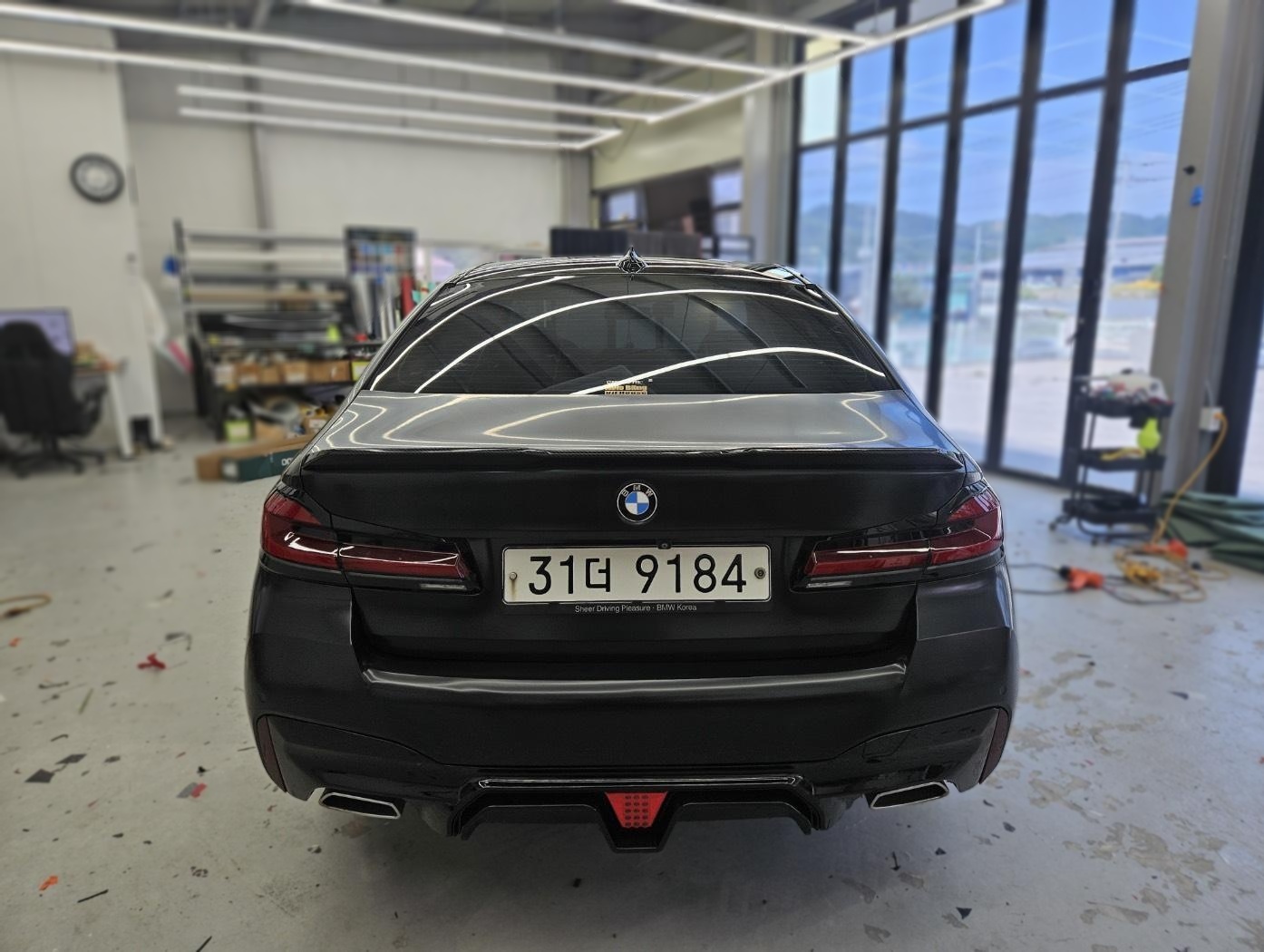 2018 BMW 5 SERIES (G30) 520d xDrive M SPORT PLUS — Korean import available from KcarDeals