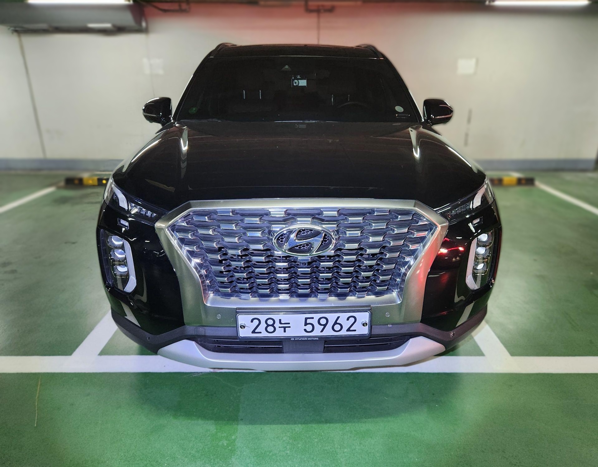 2019 Hyundai Palisade Gasoline 3.8 4WD Prestige (8 Seater) — Korean import available from KcarDeals