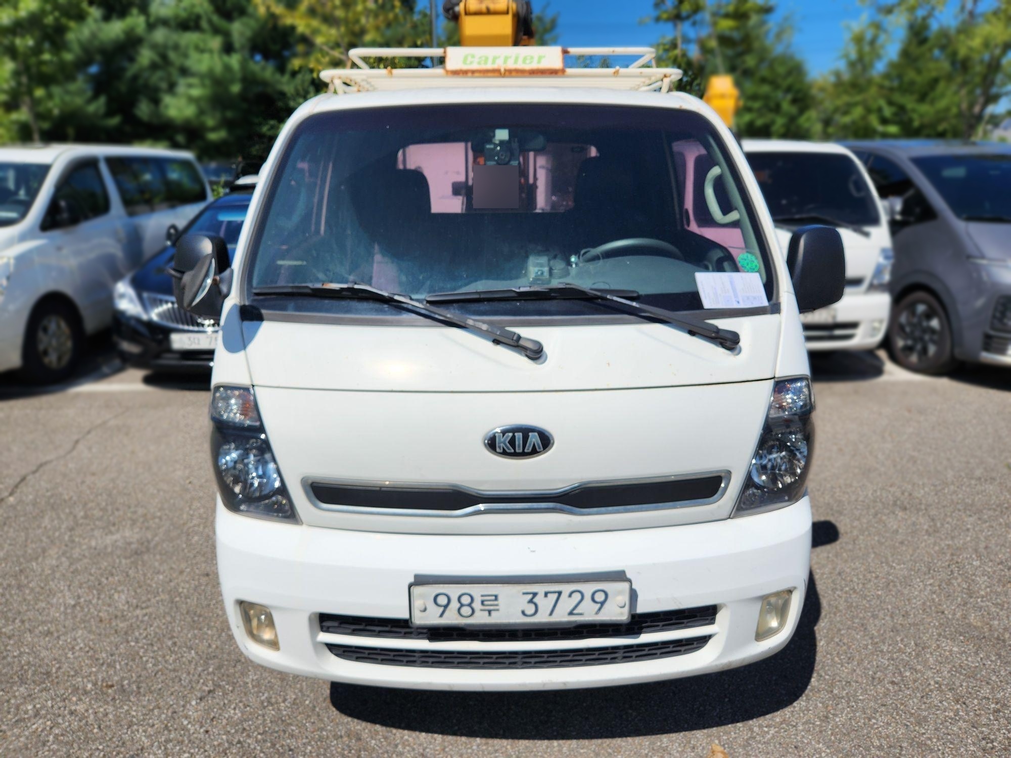 2015 Kia BONGO 1 ton 8 15MY Cargo EXTRA LONG WHEELBASE King Cab Deluxe DIESEL 2WD Manual — Korean import available from KcarDeals