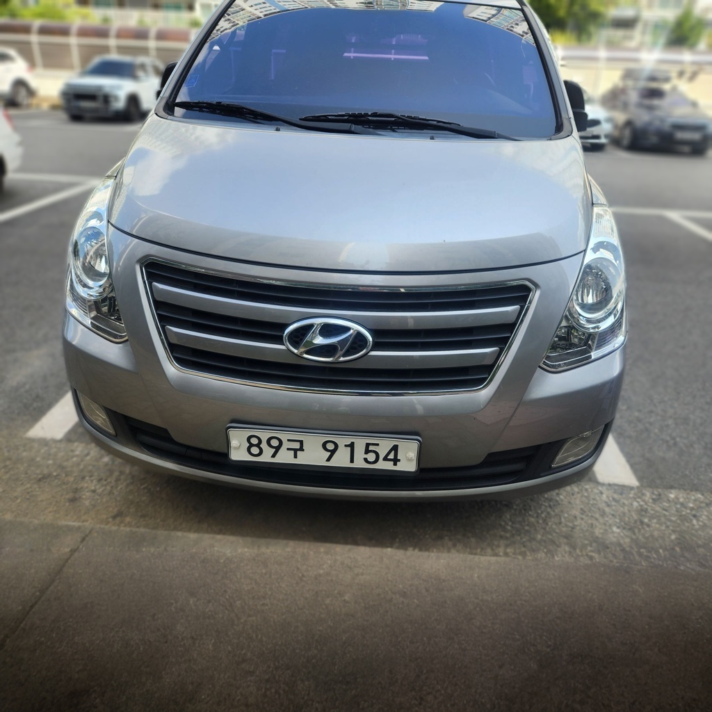 2017 Hyundai Grand Starex 5-seater Van Modern — Korean import available from KcarDeals