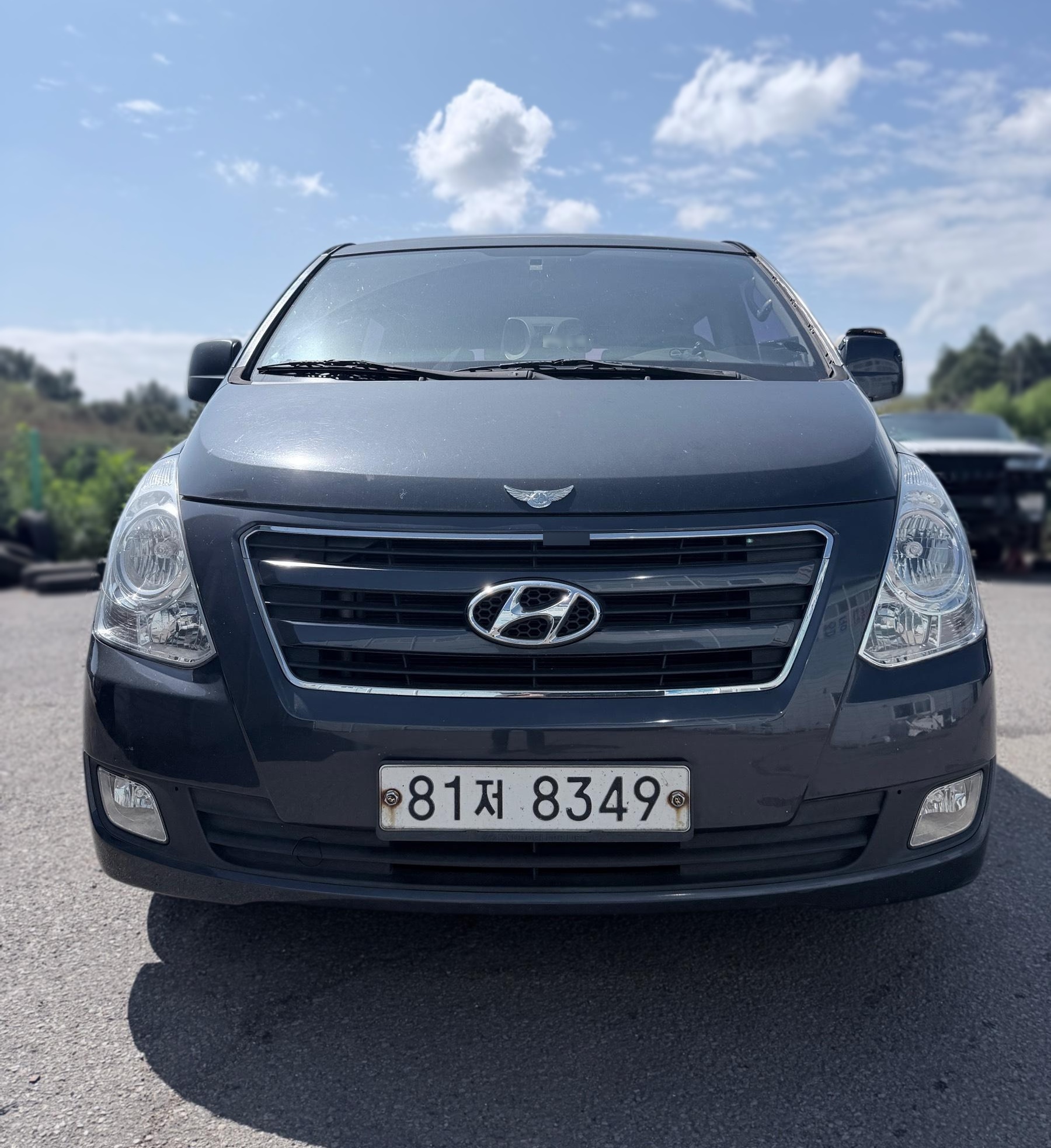 2016 Hyundai Grand Starex 5-seater Van Smart — Korean import available from KcarDeals