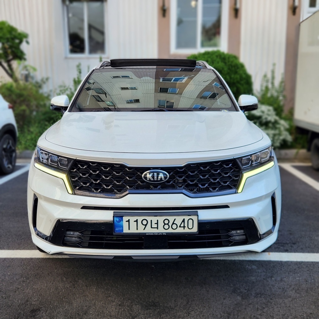 2021 Kia SORENTO 4 Generation (MQ4) DIESEL 2.2 4WD Prestige — photograph 1 of 1