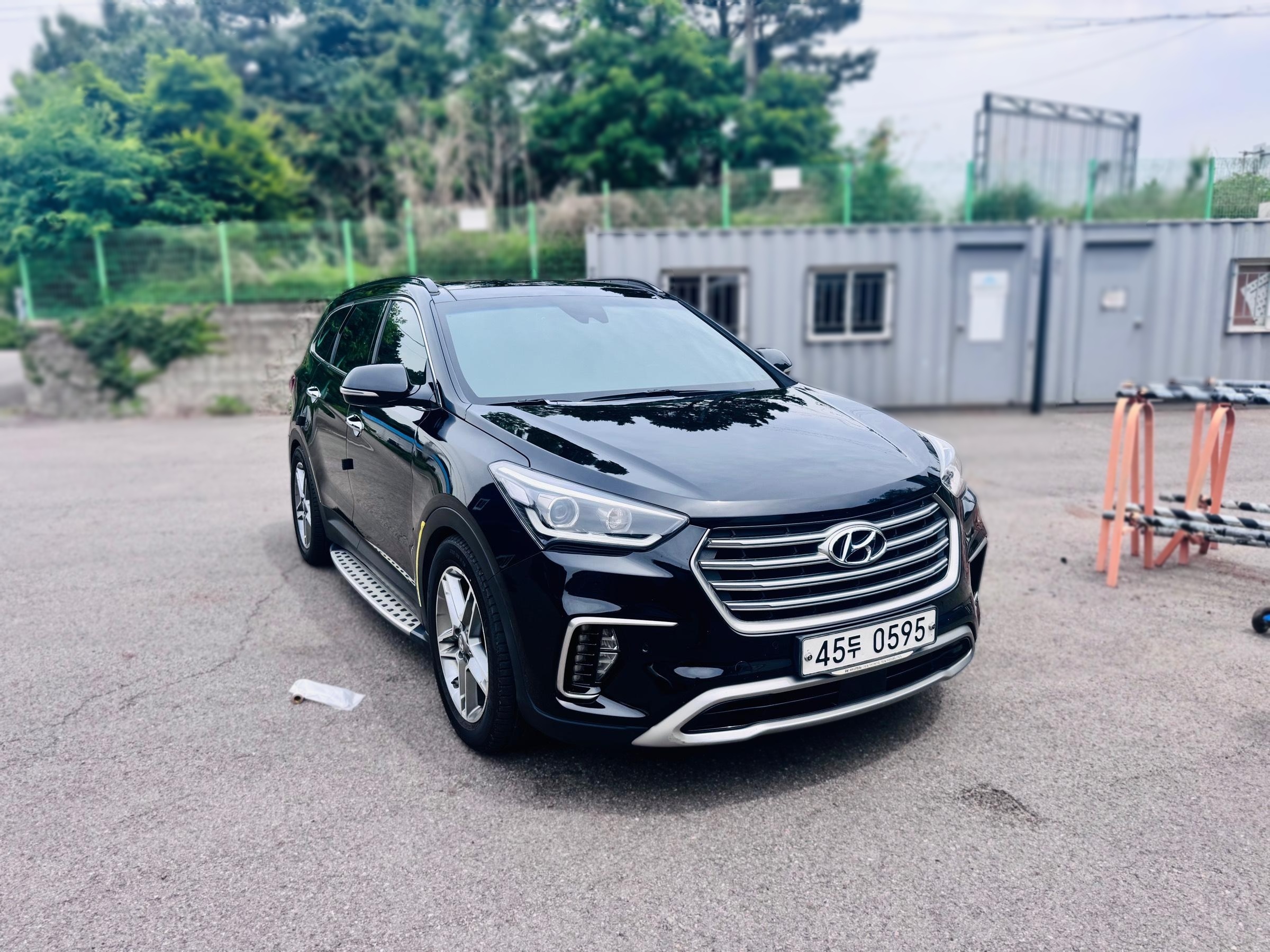 2017 Hyundai The New MAXCRUZ DIESEL 2.2 2WD EXCLUSIVE SPECIAL (6 Seater) — Korean import available from KcarDeals
