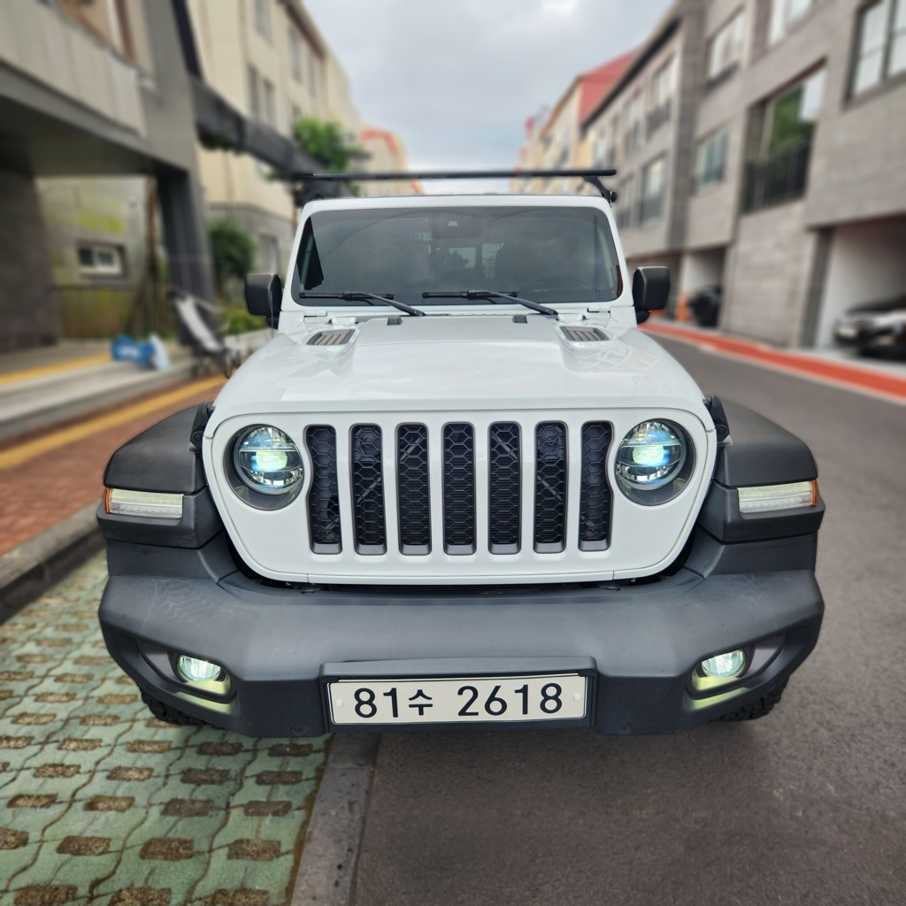 2020 Jeep Gladiator 3.6 Rubicon — photograph 1 of 1