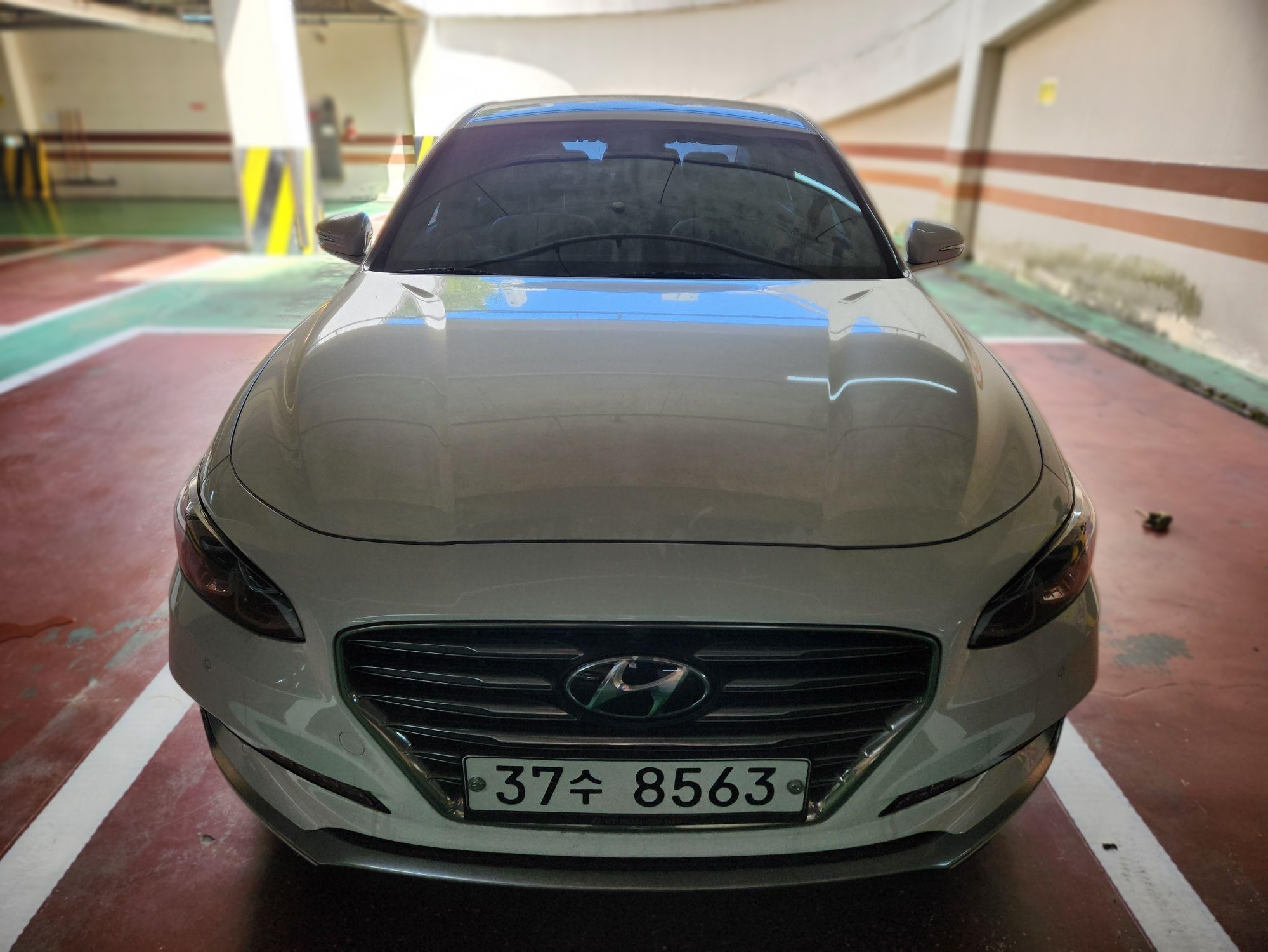 2018 Hyundai GRANDEUR IG 3.0 EXCLUSIVE SPECIAL — Korean import available from KcarDeals