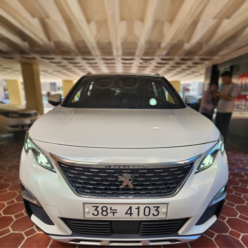 2018 Peugeot 3008 2 Generation 1.6 BlueHDi ALLURE — Korean import available from KcarDeals