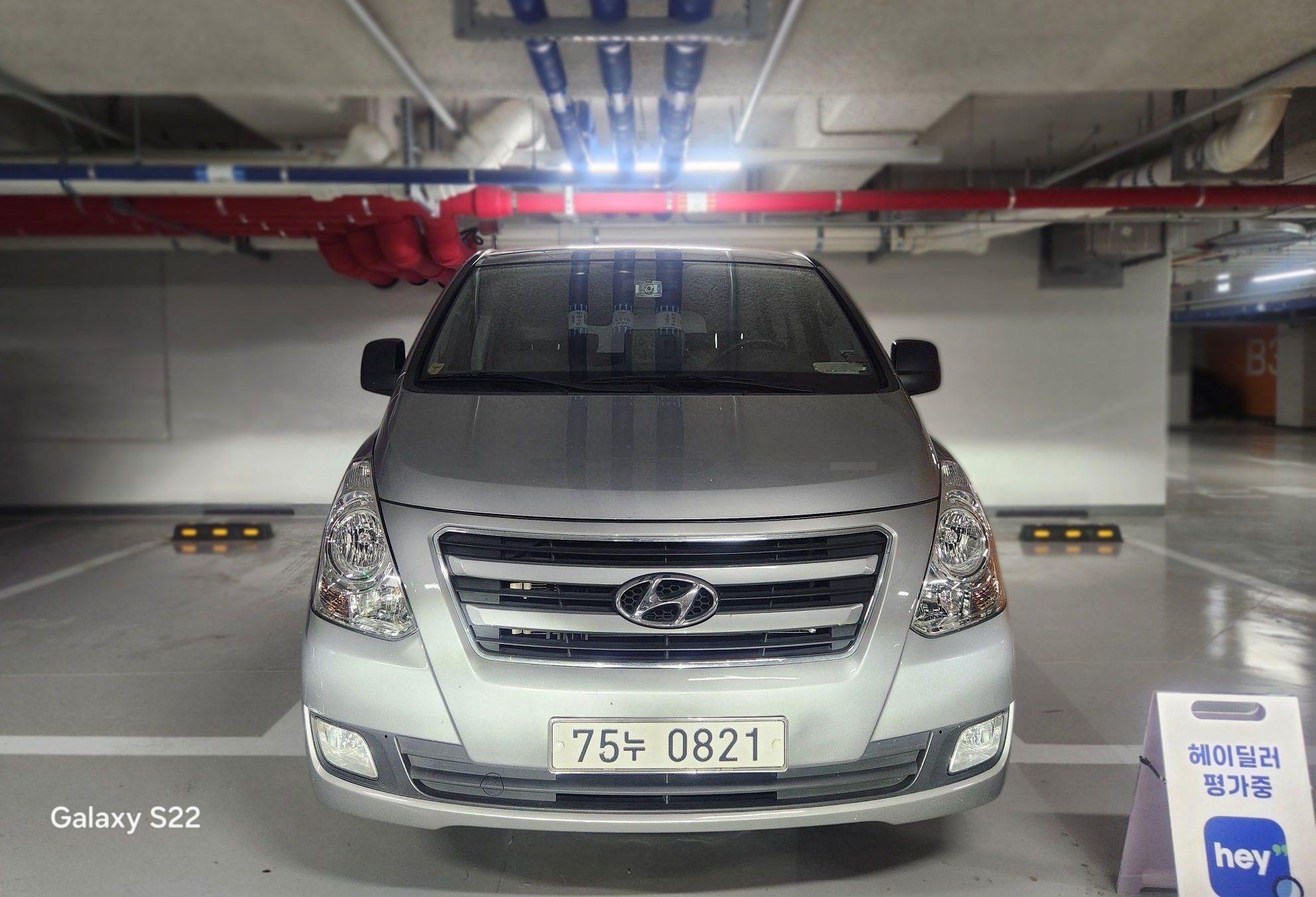 2018 Hyundai Grand Starex 12-seater Wagon Smart — Korean import available from KcarDeals
