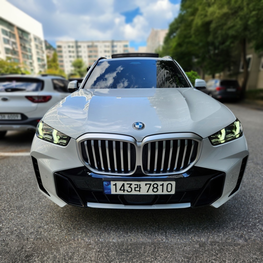 2024 BMW X5 (G05) xDrive 40i M SPORT — photograph 1 of 1