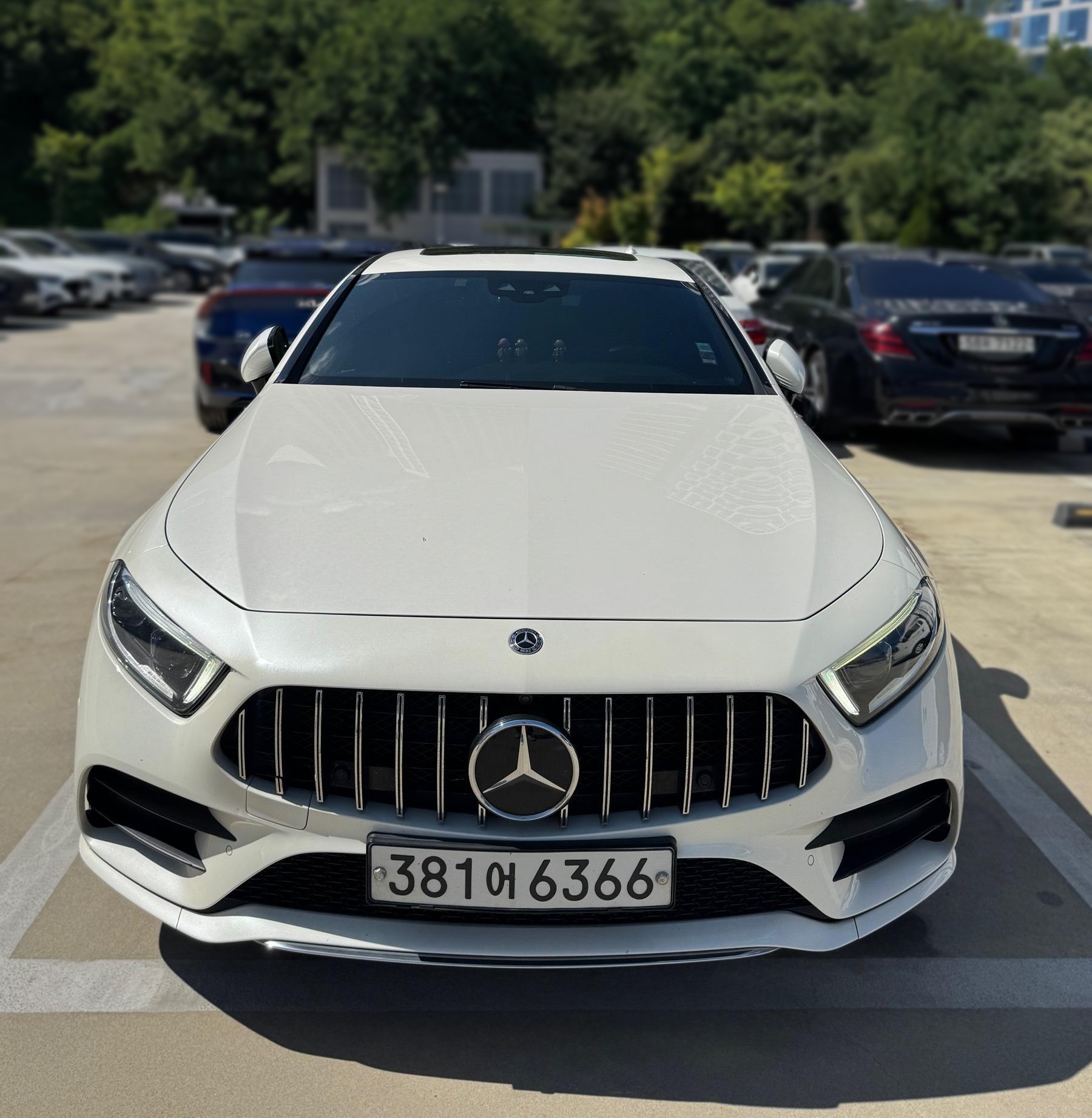 2019 Mercedes-Benz CLS400d 4MATIC AMG Line — Korean import available from KcarDeals