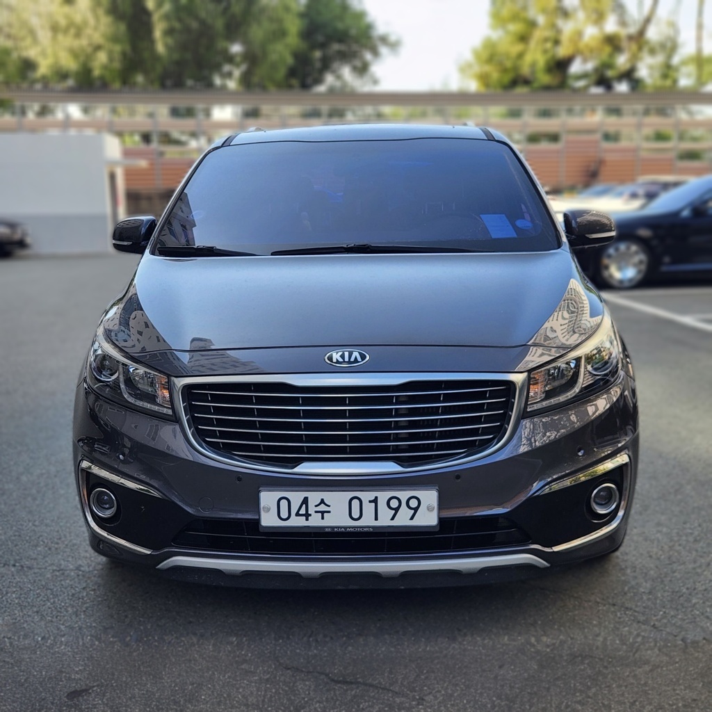 2016 Kia All New CARNIVAL Diesel 9-seater Prestige — Korean import available from KcarDeals
