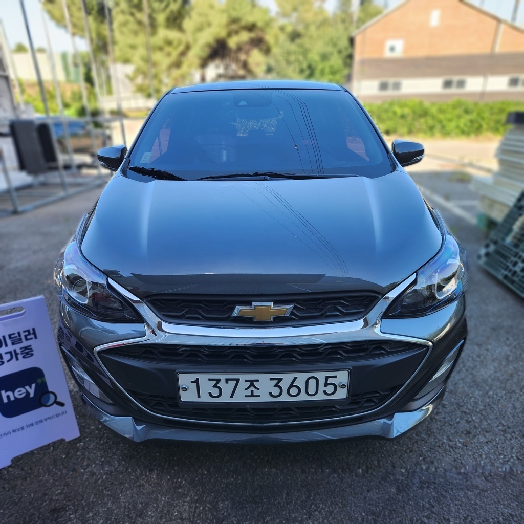 2022 Chevrolet The New SPARK PREMIER — photograph 1 of 1