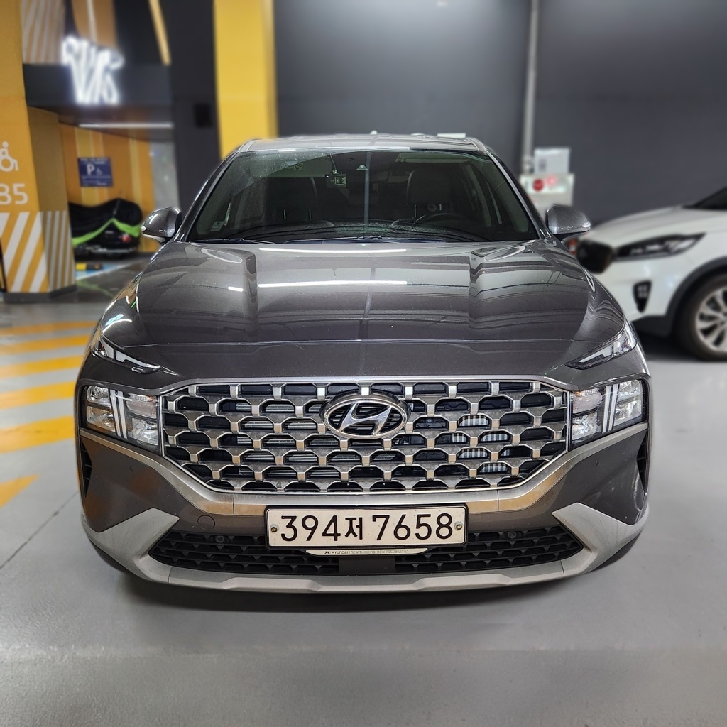 2023 Hyundai The New SANTA FE Hybrid 1.6T Hybrid 2WD Exclusive — photograph 1 of 1