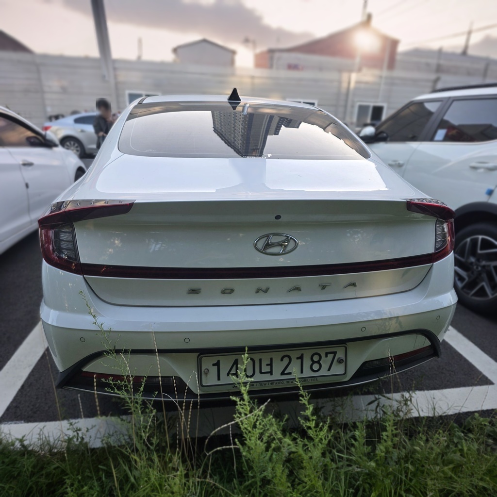 2020 Hyundai SONATA (DN8) 2.0 GASOLINE Premium — photograph 1 of 1