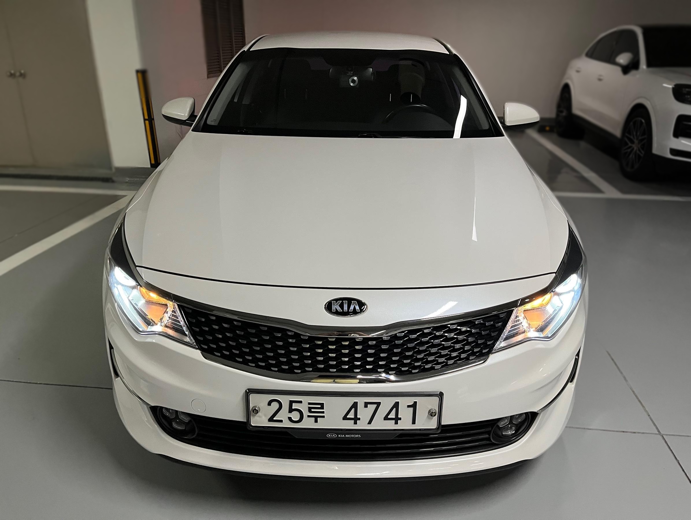 2016 Kia K5 2 Generation 2.0 MX Deluxe — Korean import available from KcarDeals