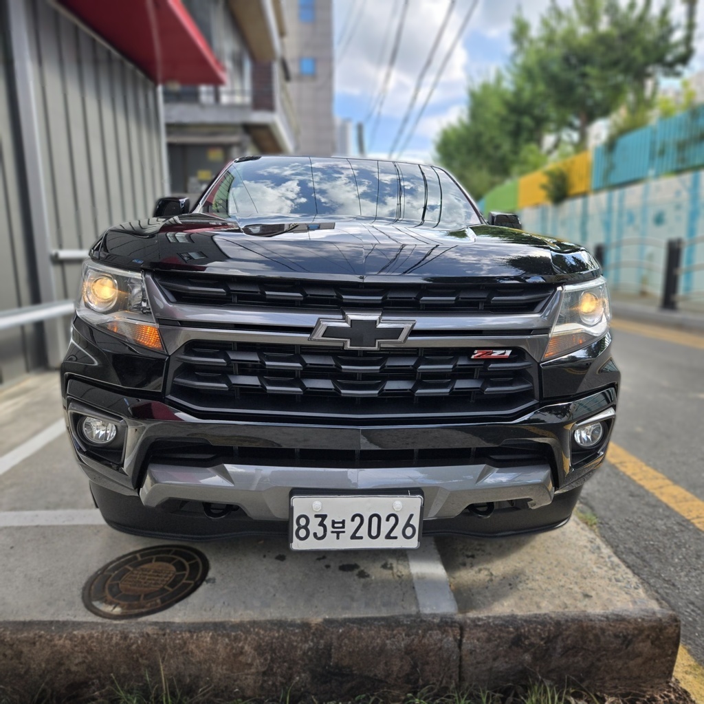2021 Chevrolet Real New COLORADO 3.6 Z71-X 4WD — photograph 1 of 1