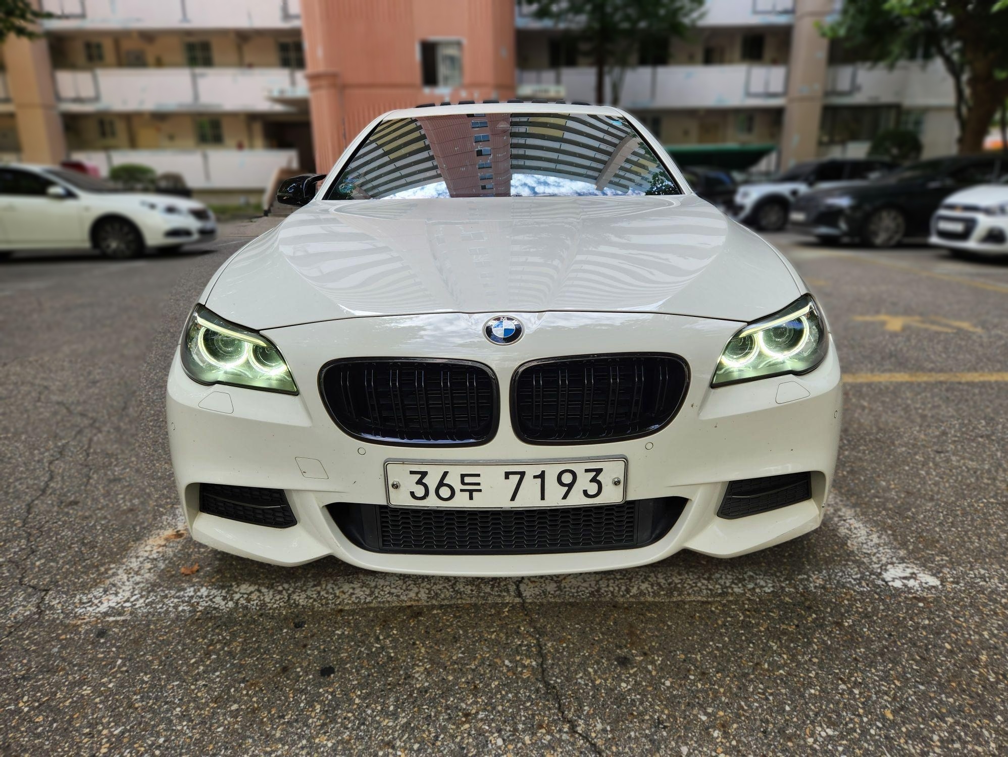 2016 BMW 5 SERIES (F10) 528i M Aero DYNAMIC