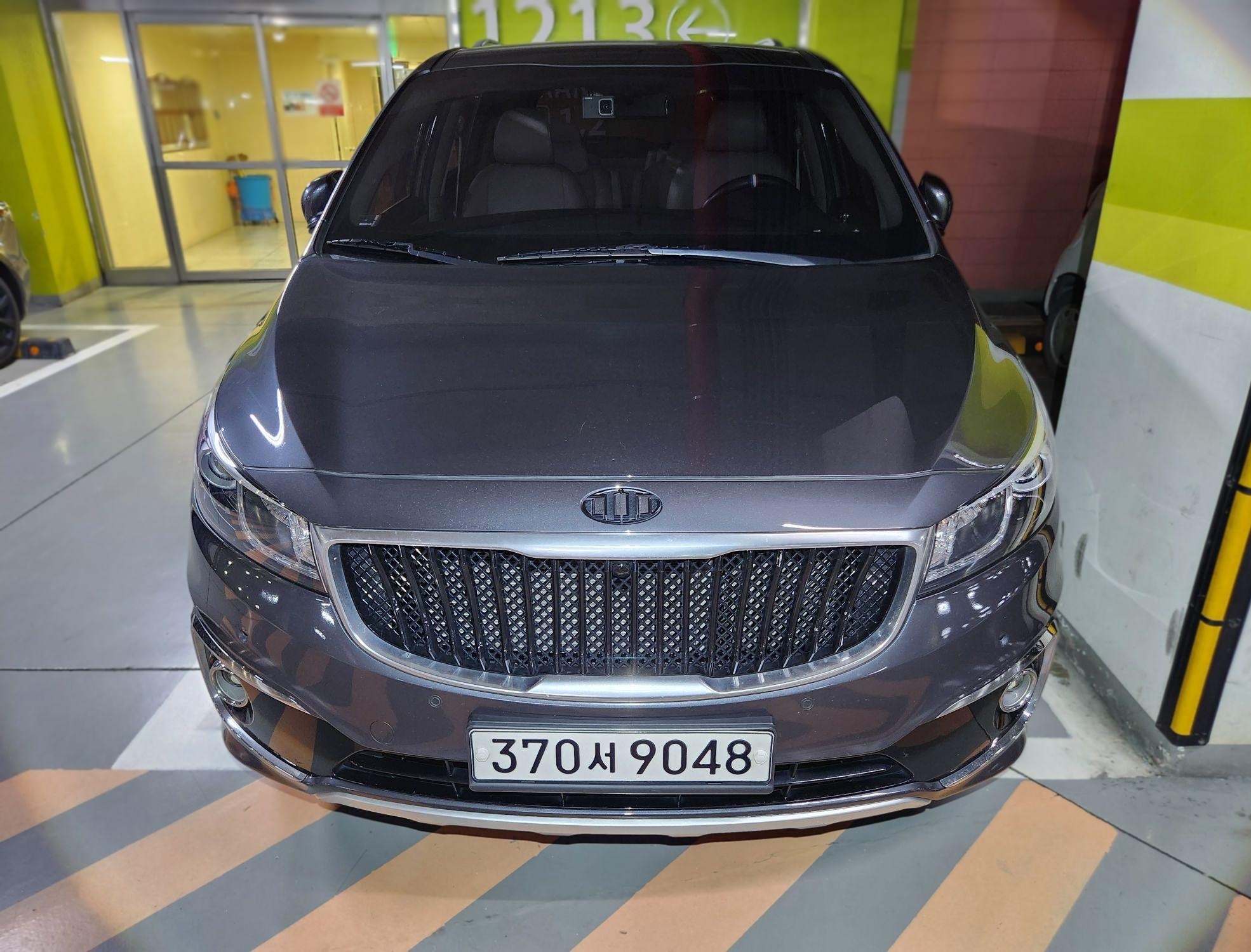 2017 Kia All New CARNIVAL Diesel 9-seater Luxury