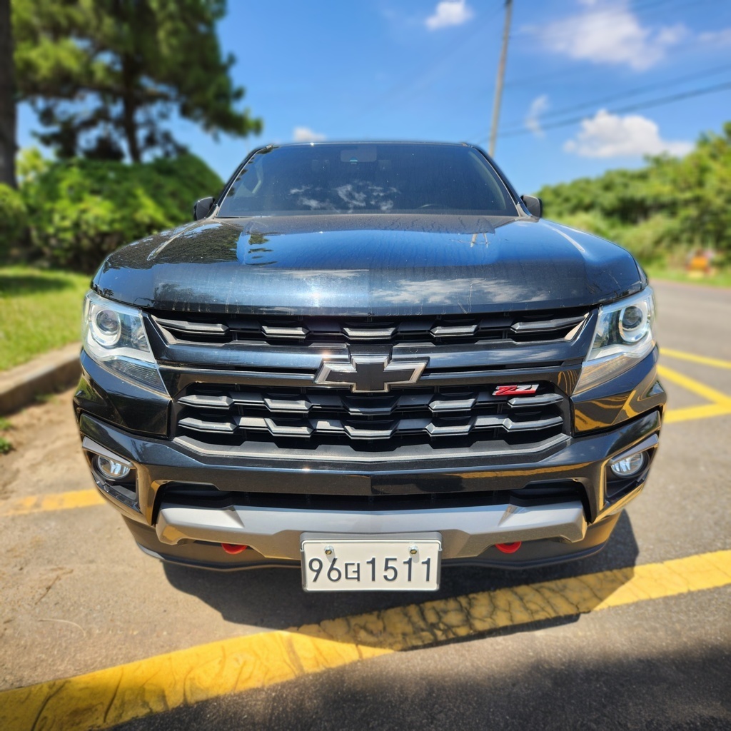 2021 Chevrolet Real New COLORADO 3.6 Z71-X Midnight 4WD — photograph 1 of 1
