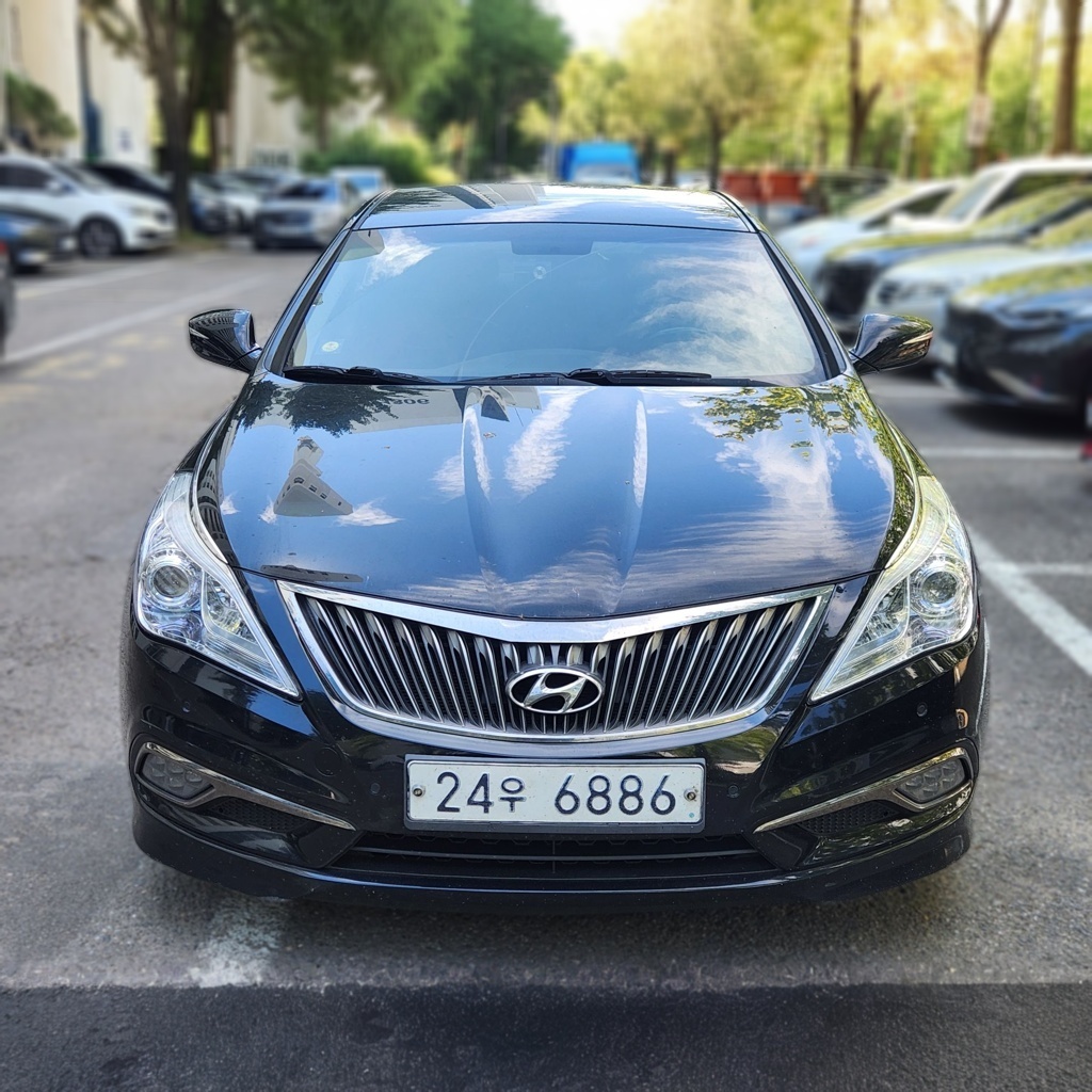 2016 Hyundai GRANDEUR HG HG240 Modern — Korean import available from KcarDeals