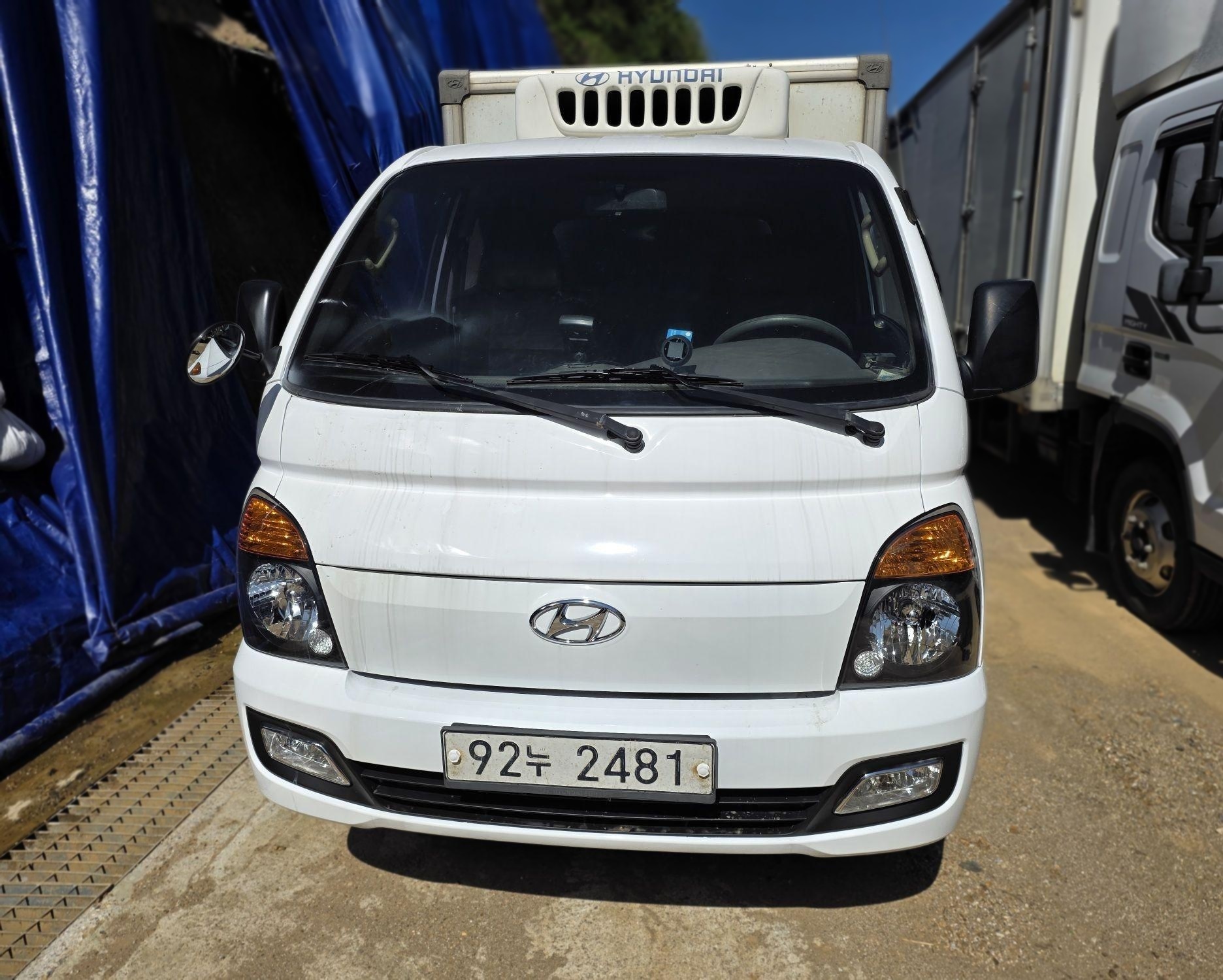 2015 Hyundai PORTER Ⅱ FREEZER BOX TRUCK (PORTER Ⅱ) 2,497cc / SUPER CAB/King Cab — Korean import available from KcarDeals
