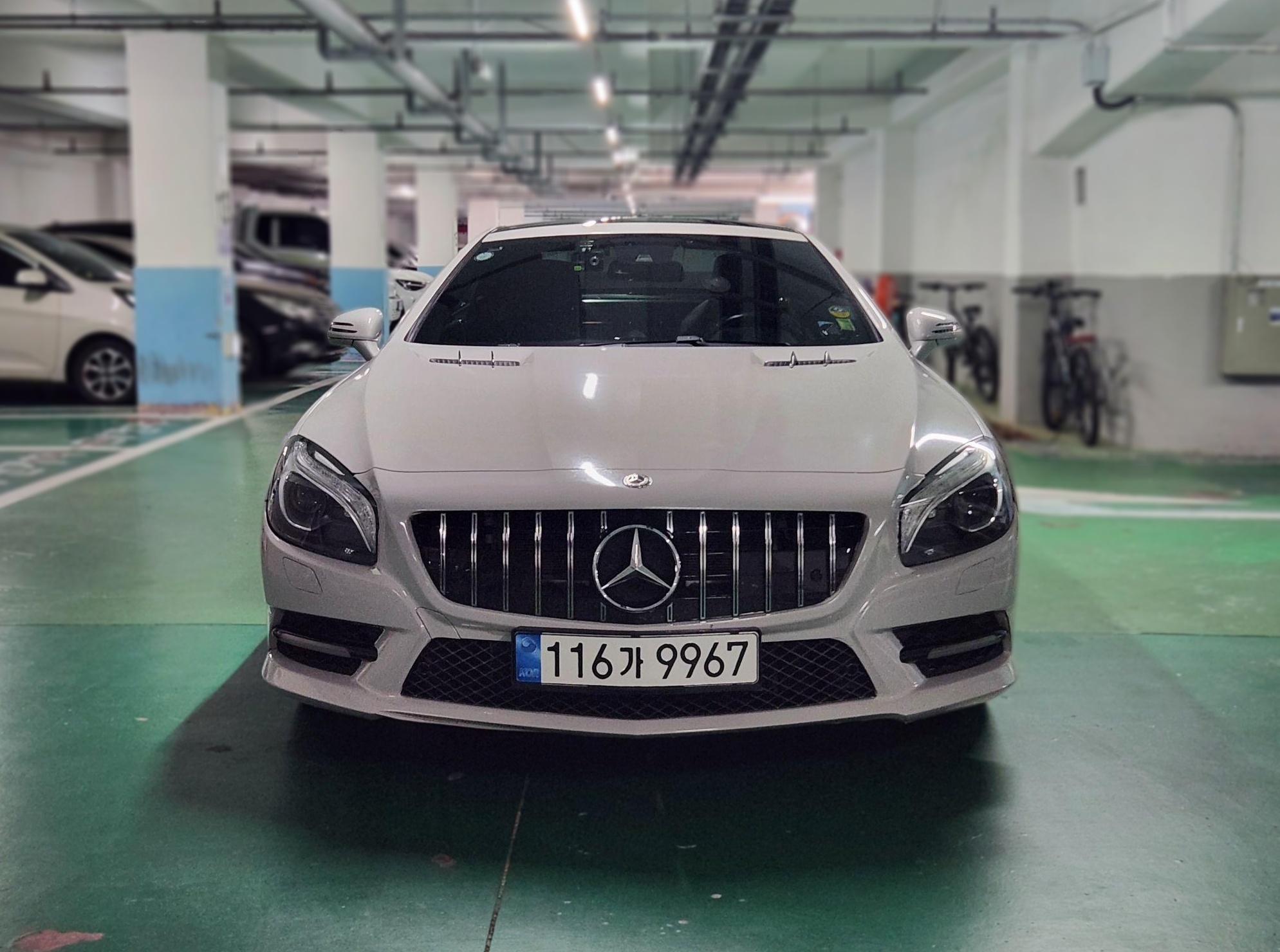 2016 SL400 R231 — Korean import available from KcarDeals