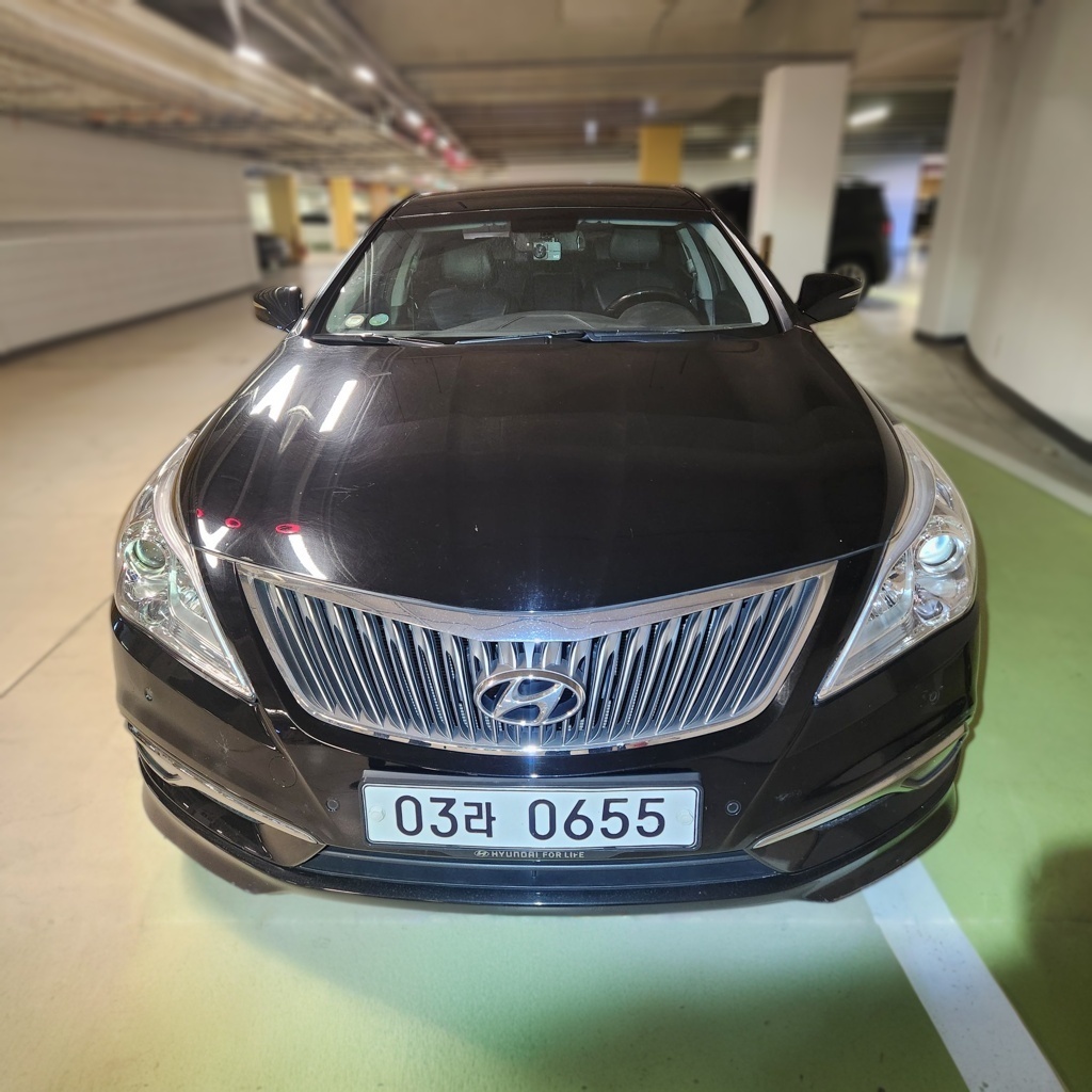 2016 Hyundai GRANDEUR HG HG240 Modern — Korean import available from KcarDeals