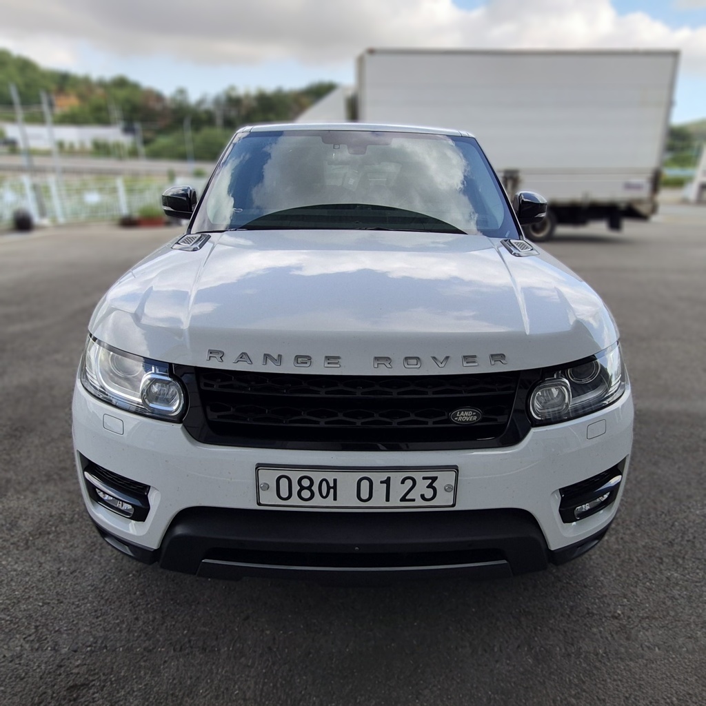 2016 Land Rover Range Rover Sports 2 Generation 3.0 SDV6 HSE DYNAMIC — Korean import available from KcarDeals