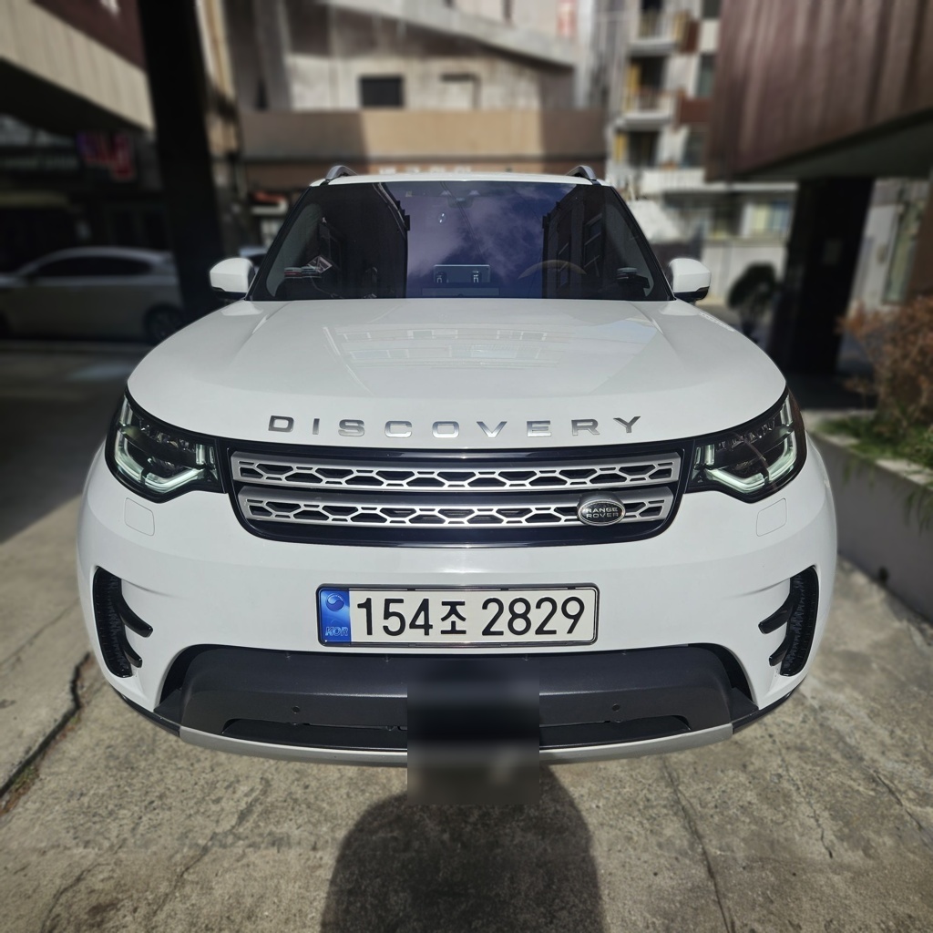 2018 Land Rover DISCOVERY 5 3.0 TD6 HSE LUXURY — Korean import available from KcarDeals