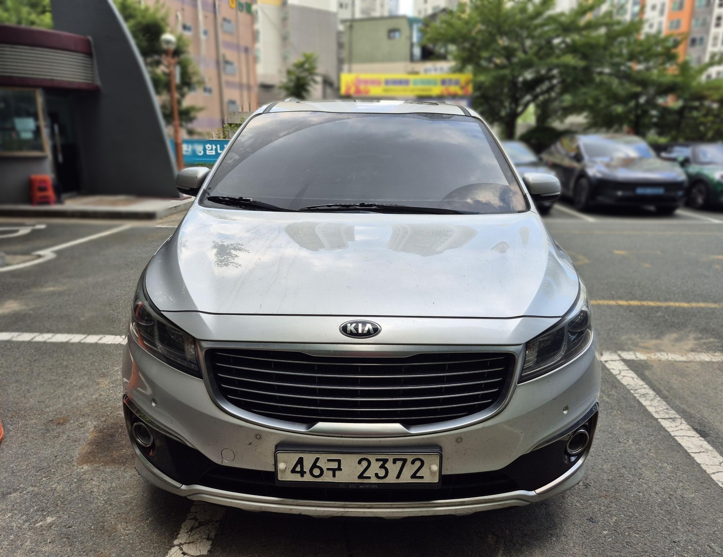 2016 Kia All New CARNIVAL Diesel 9-seater Prestige — Korean import available from KcarDeals