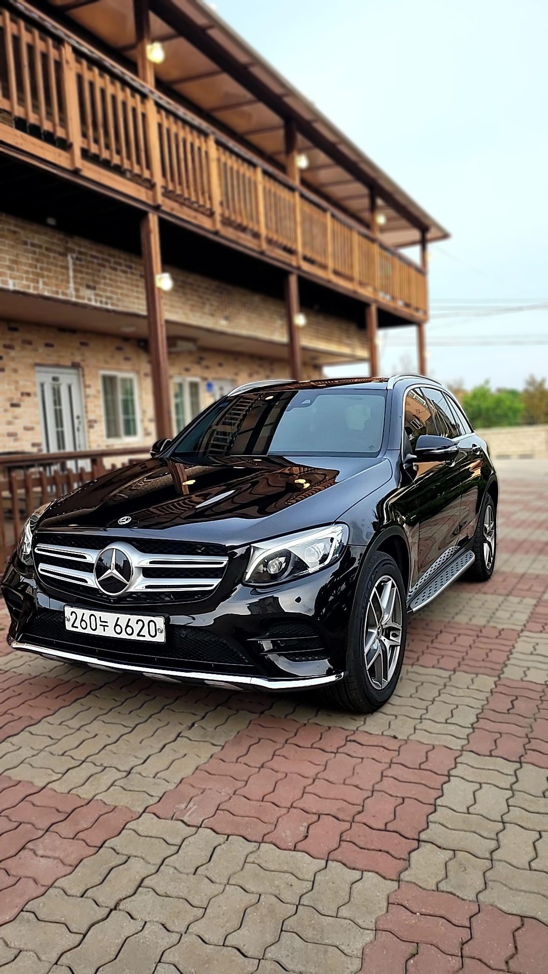 2018 Mercedes-Benz GLC350e 4MATIC AMG Line — Korean import available from KcarDeals
