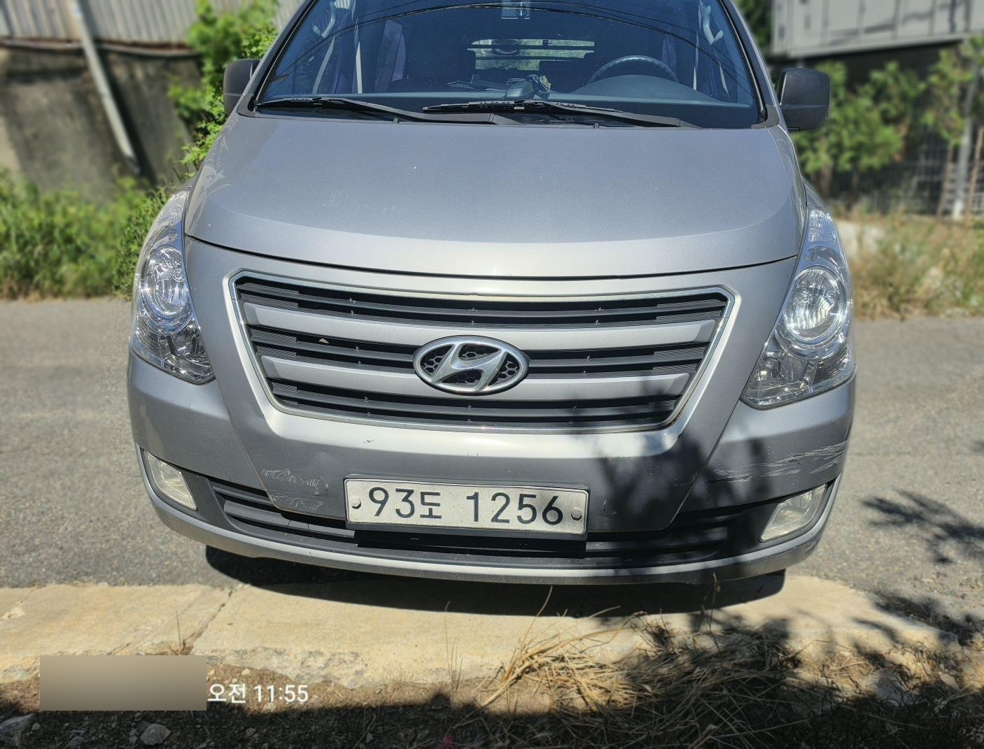 2017 Hyundai Grand Starex 5-seater Van Smart — Korean import available from KcarDeals