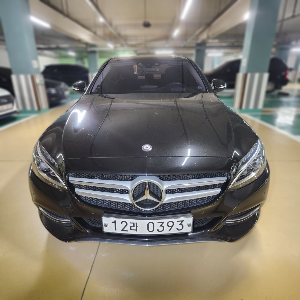 2015 Mercedes-Benz C200 AVANTGARDE