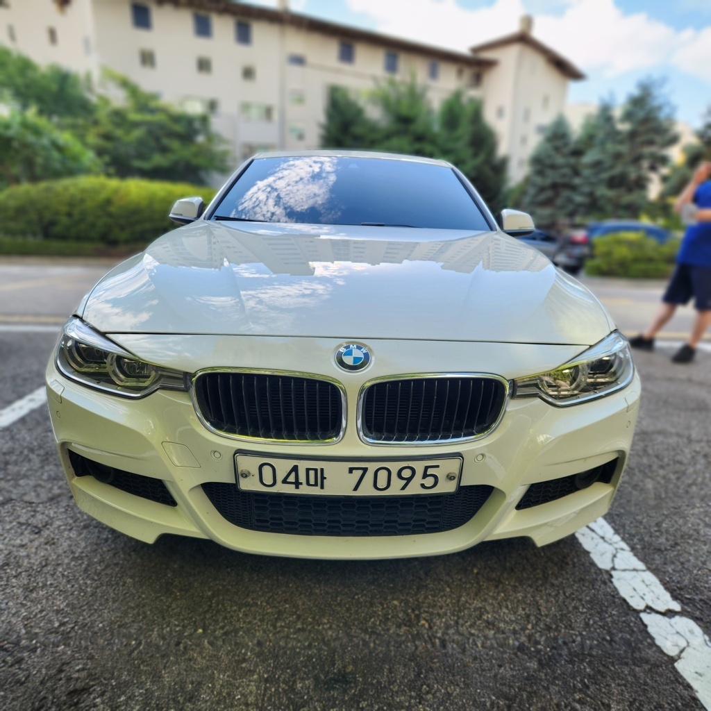 2018 BMW 3 SERIES (F30) 320d F30 — Korean import available from KcarDeals