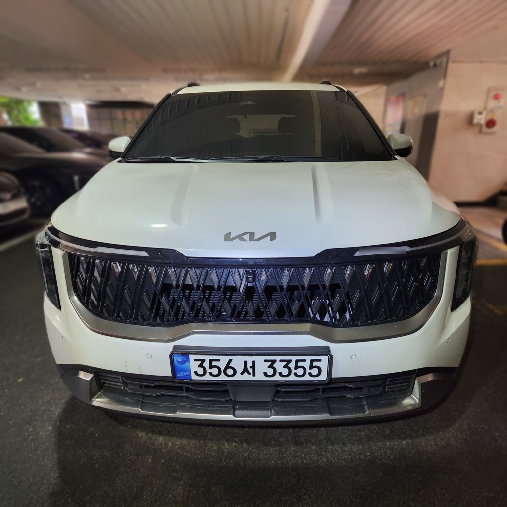 2025 Kia The New CARNIVAL (KA4) 2.2 DIESEL 7-seater Noblesse — photograph 1 of 1