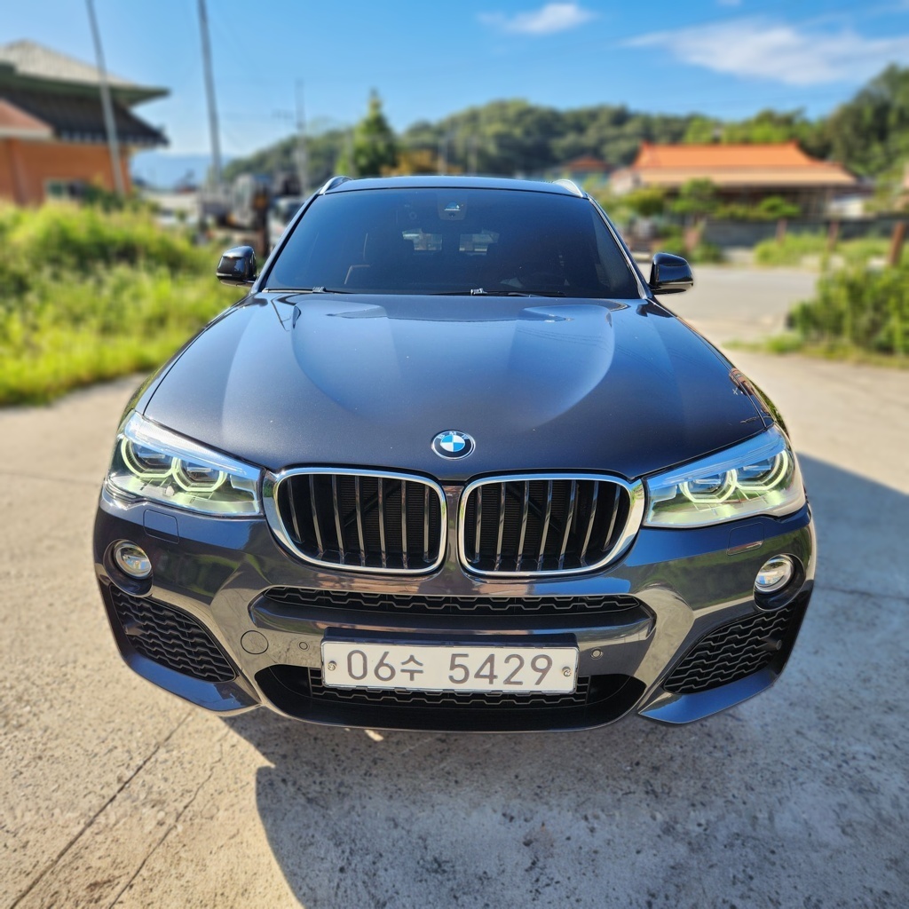 2017 BMW X4 (F26) xDrive 20d M SPORT — Korean import available from KcarDeals