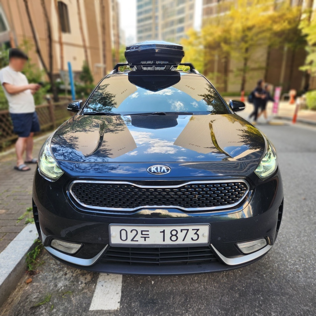 2018 Kia Niro Noblesse — Korean import available from KcarDeals