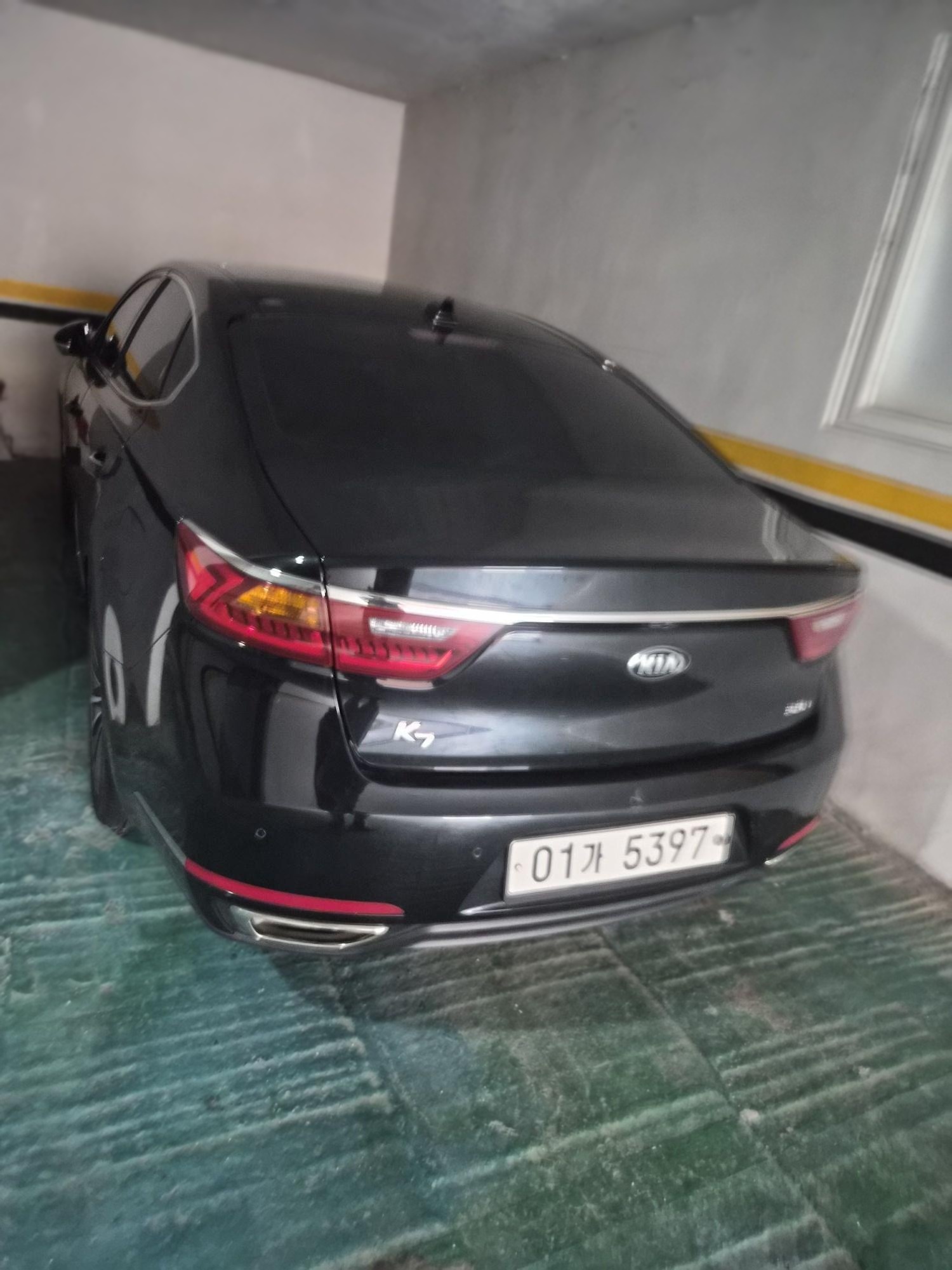 2017 Kia All New K7 3.3 GDI LIMITED EDITION — Korean import available from KcarDeals