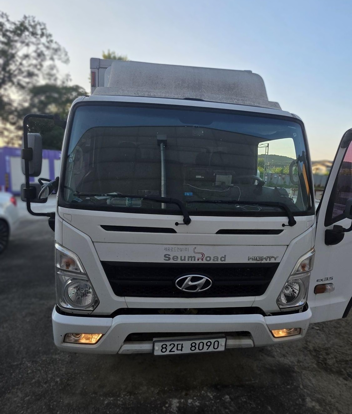 2015 Mighty 3,933cc / Standard Cab/Standard Cab — Korean import available from KcarDeals