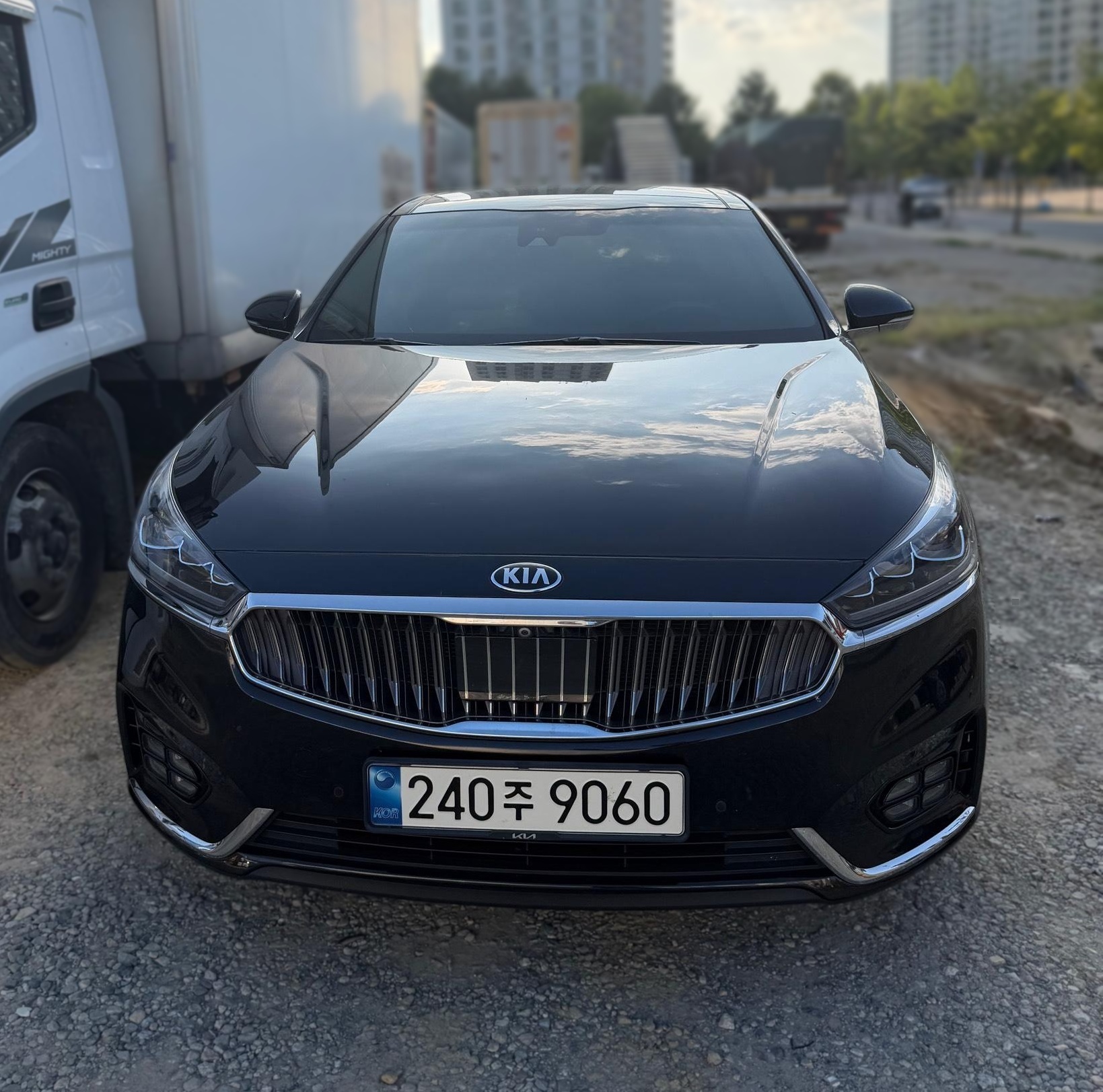 2017 Kia All New K7 2.4 GDI LIMITED — Korean import available from KcarDeals