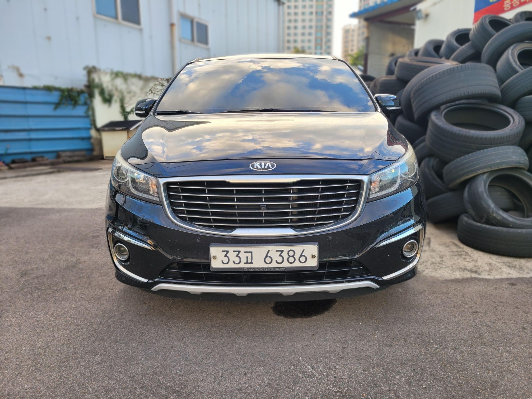 2016 Kia All New CARNIVAL Diesel 9-seater Noblesse — Korean import available from KcarDeals
