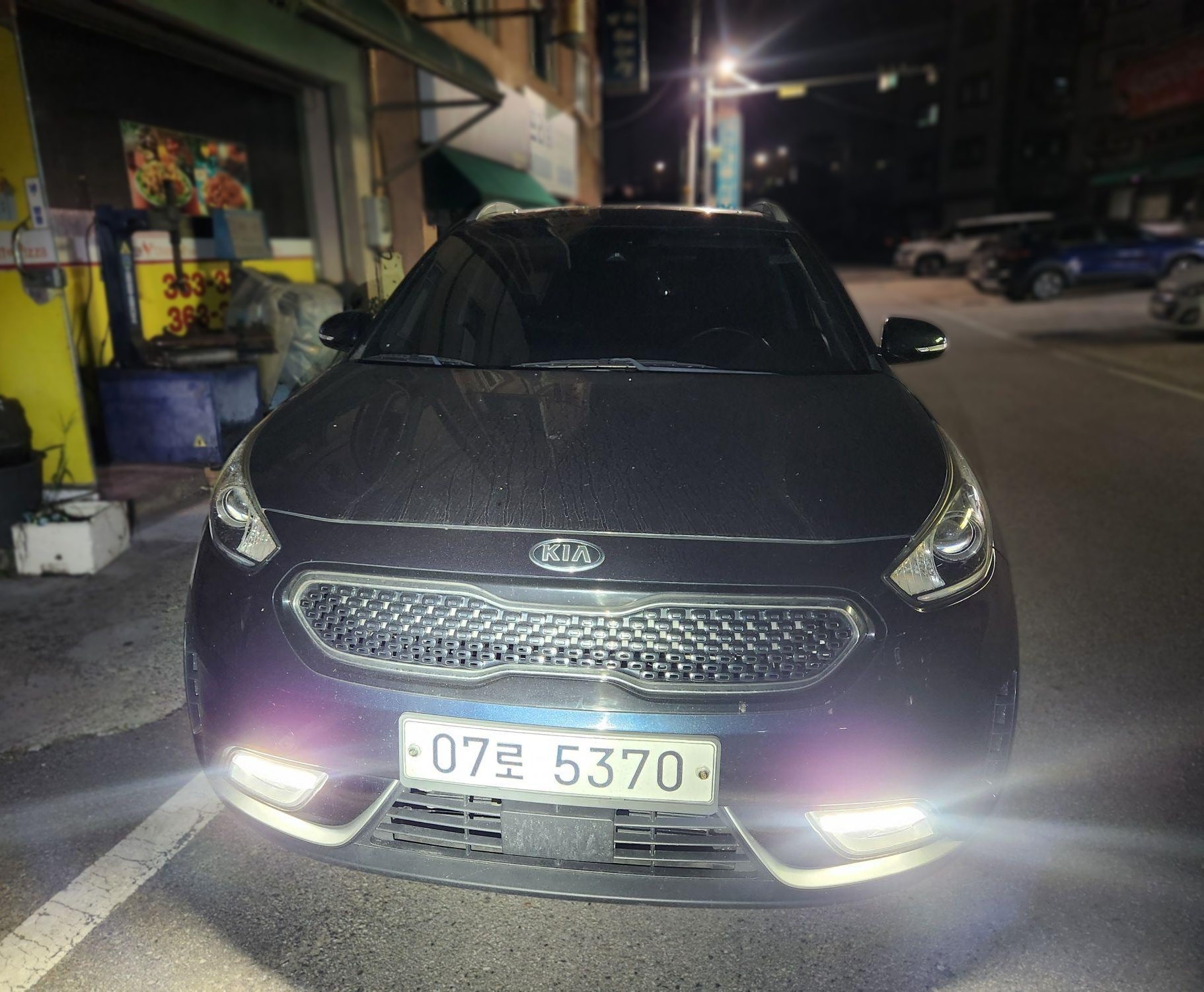 2017 Kia Niro Prestige — Korean import available from KcarDeals
